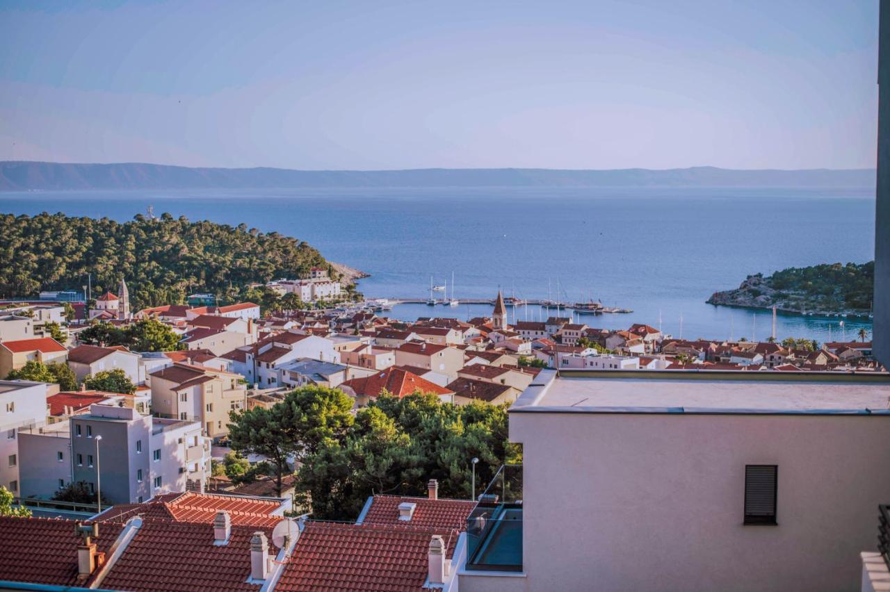 Apartment With Private Pool "Patricia" Makarska Exterior photo