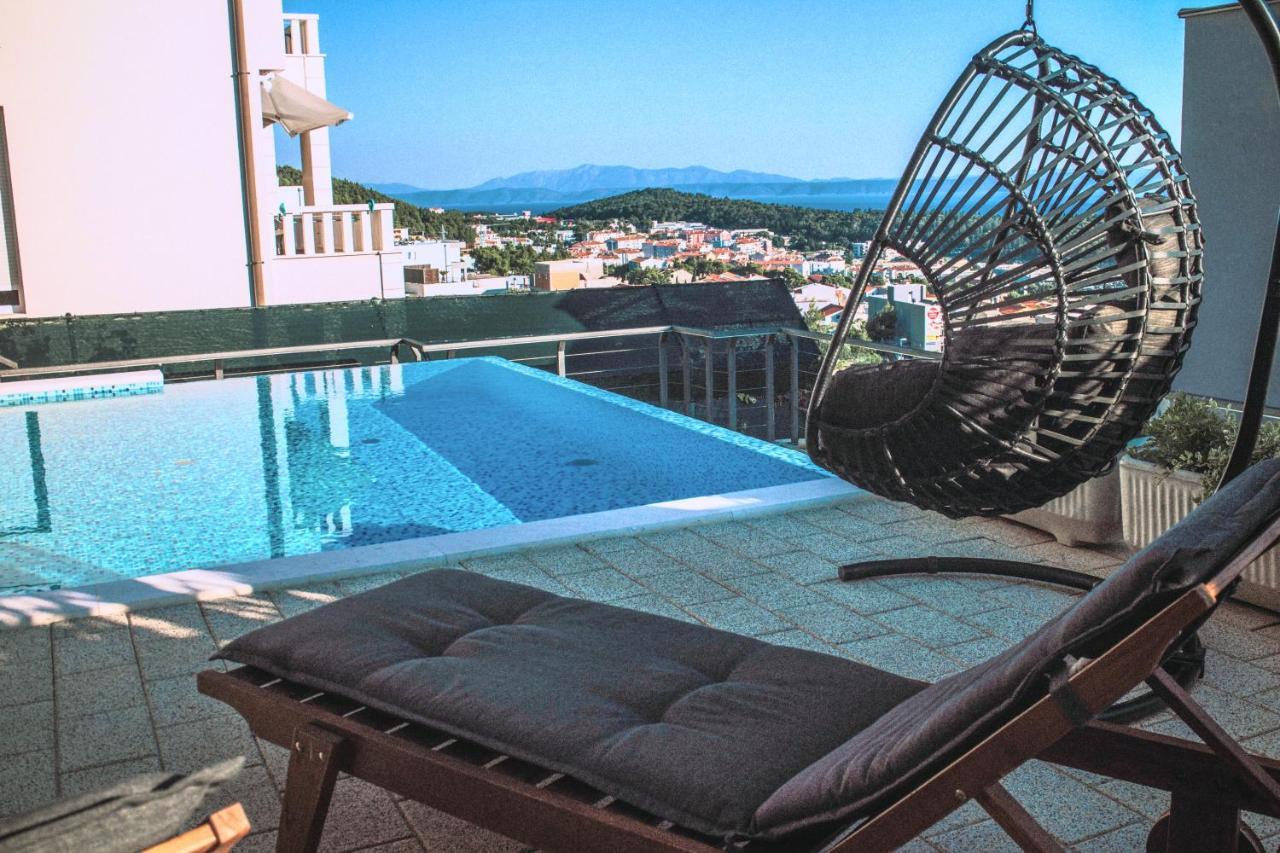 Apartment With Private Pool "Patricia" Makarska Exterior photo