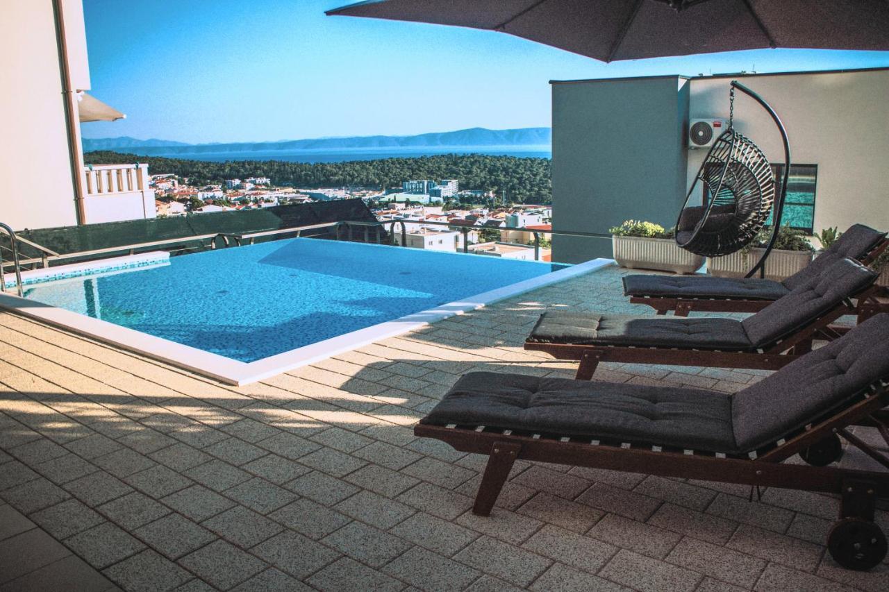 Apartment With Private Pool "Patricia" Makarska Exterior photo